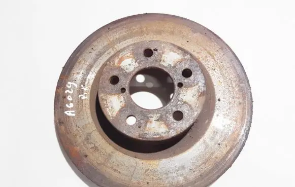 Subaru Outback Front brake disc ventiliuojamas