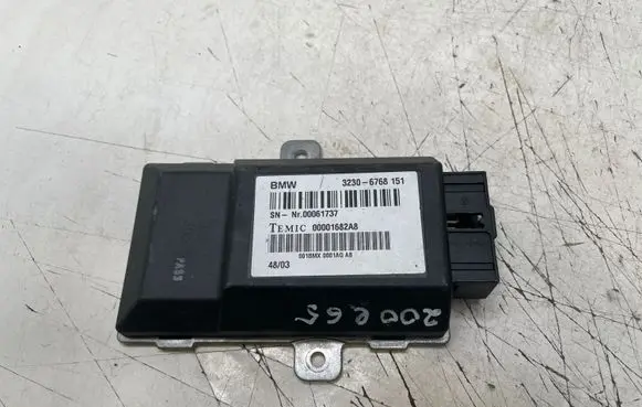 BMW 7 E65 E66 Steering rack control module 32306768151 00001682A8 00061737