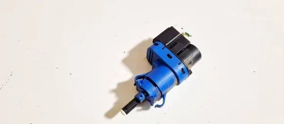 Mazda 3 II Brake pedal sensor switch