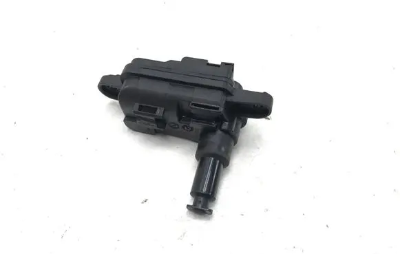 Volkswagen Tiguan Fuel tank cap lock 8V0862159B