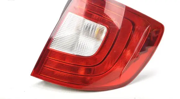 Skoda Superb B6 (3T) Rear/tail lights 3T9945096R