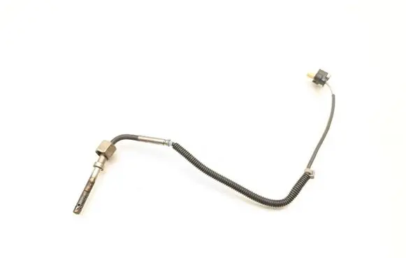 Mercedes-Benz E AMG W212 Exhaust gas temperature sensor A0009055205