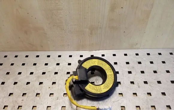 Mitsubishi Space Wagon Airbag slip ring squib (SRS ring)