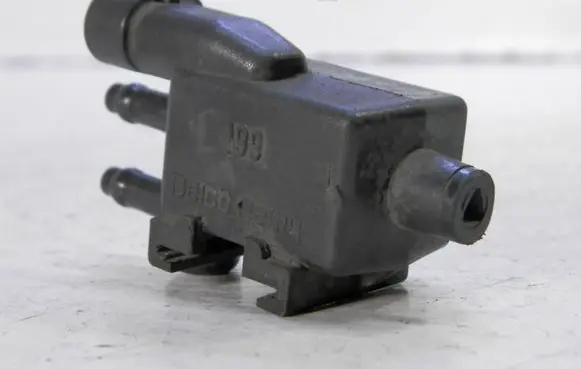 Valve vacuum