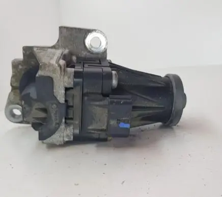 Renault Captur EGR valve 147105308R H8200129863