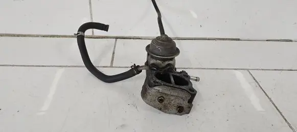 Honda CR-V Engine shut-off valve 
