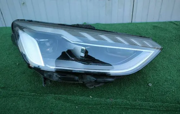 Audi A4 S4 B9 8W Headlight/headlamp 8W0941034D