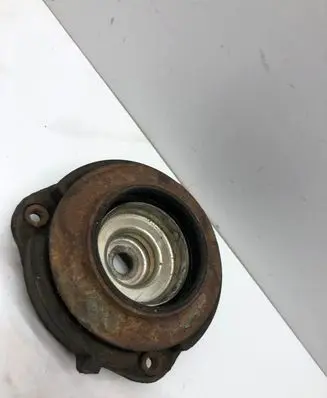 Volkswagen PASSAT B6 Coil spring mount 1K0412331C