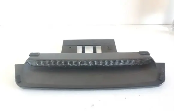 Volvo S80 Third/center stoplight 9483132
