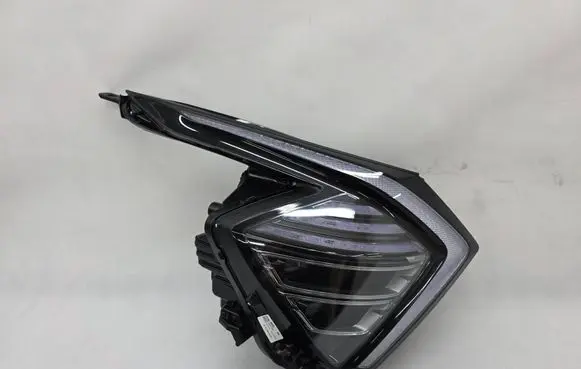 KIA Sportage Headlight/headlamp 92102R2100