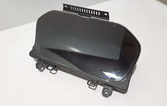 Volvo XC40 Speedometer (instrument cluster) 32374575