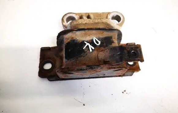 Opel Corsa D Engine mount bracket 13130745