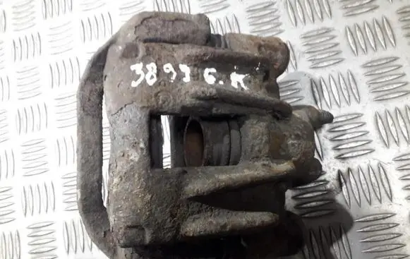 Rear brake caliper