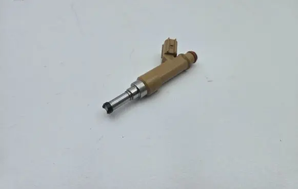 Fuel injector