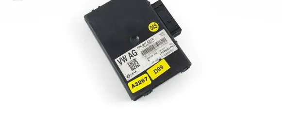 Volkswagen Touareg II Gateway control module 7P6907530E 7P6907530