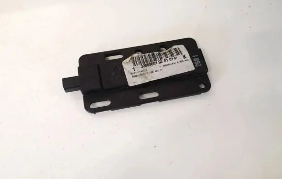 BMW 5 E60 E61 Antenna control unit 6922211 5wk49132