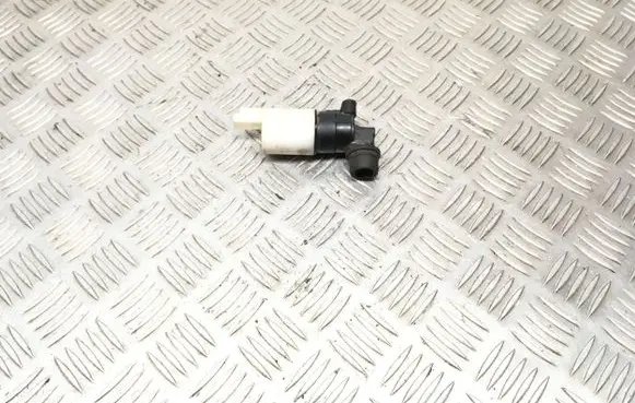 Renault Trafic II (X83) Windscreen/windshield washer pump 8200067015 9641553880 9641553980