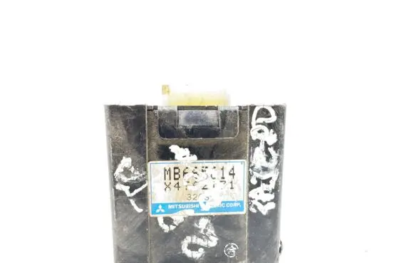 Mitsubishi Pajero Other relay MB665614