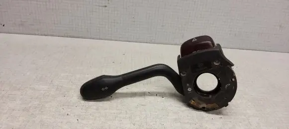Volkswagen PASSAT B4 Indicator stalk DOTSAEQB91 DOTSAEQC88S97