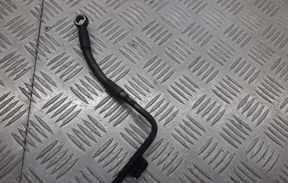 Fiat Croma Turbo turbocharger oiling pipe/hose