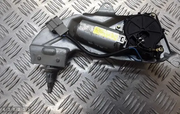 Renault Megane I Wiper motor 1397020056