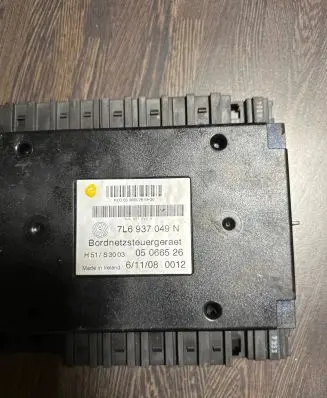 Volkswagen Touareg I Comfort/convenience module 7L6937049N