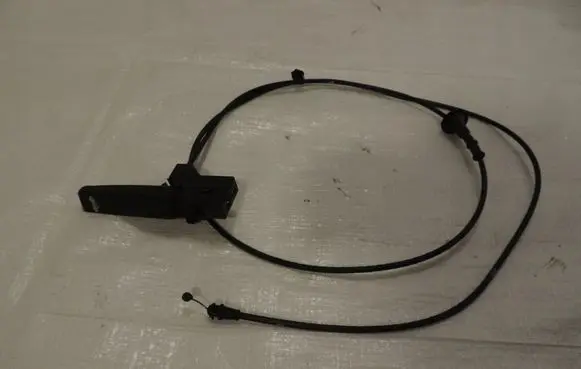 Opel Mokka Engine bonnet/hood lock release cable 95317676