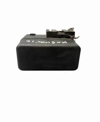 Nissan Qashqai Fuse module 24382AD100