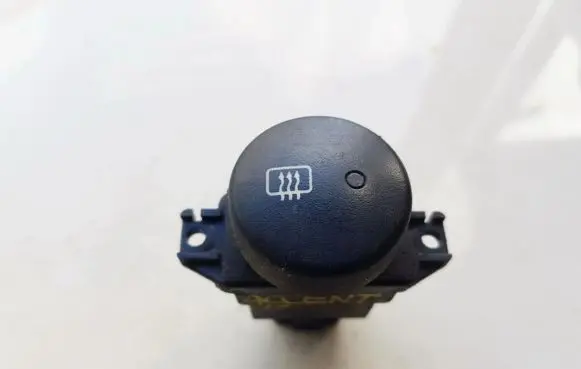 Windscreen/window heater switch