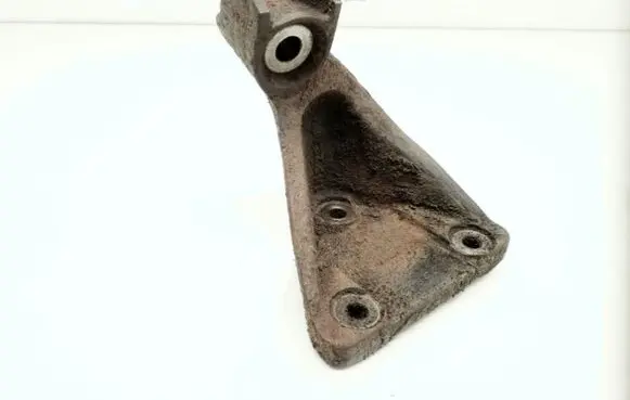 Volkswagen II LT Engine mounting bracket 9407060100100