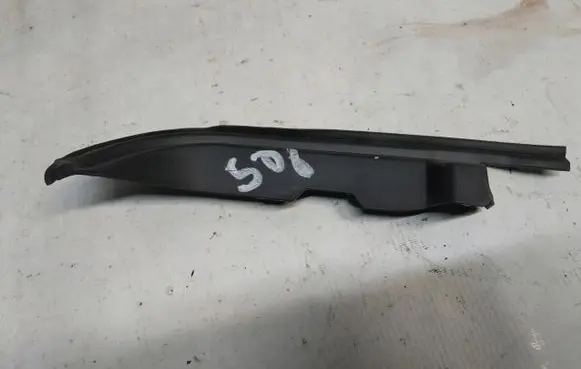 Peugeot 5008 Rear/tail light trim molding 9625100277