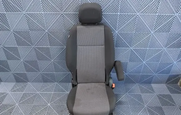 Toyota ProAce City Front passenger seat SU001A9789 SU001B1020 SU001B1011