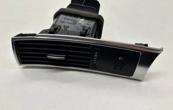 Audi A6 S6 C6 4F Dashboard side air vent grill/cover trim 4F1820901D