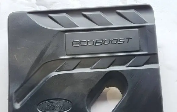 Ford Focus Engine cover (trim) JX6G-6A949-EE
