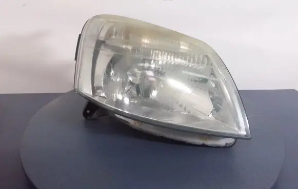 Peugeot Partner Headlight/headlamp 9644150880