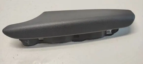 Other rear door trim element