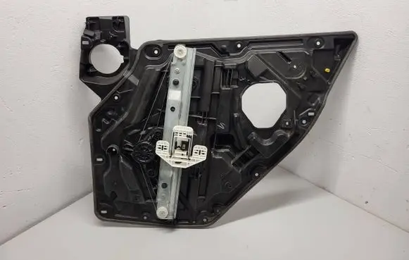 Dodge Charger Rear window lifting mechanism without motor 156054332