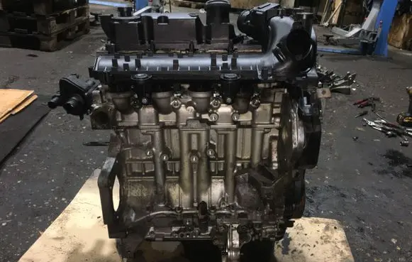 Peugeot 206 CC Engine 8HZ 10FD95