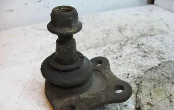 Volkswagen Golf IV Front ball joint 