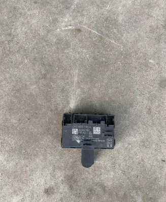Audi A4 S4 B5 8D Door control unit/module 4M0959795H