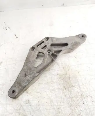 Audi A6 S6 C6 4F Rear differential/diff mount bracket 4F0599287