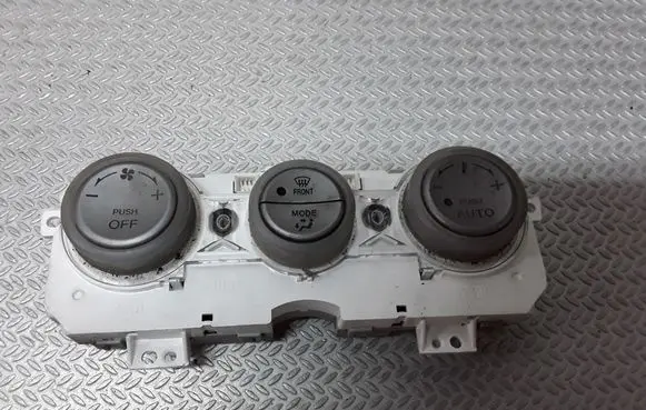 Mazda 6 Climate control unit