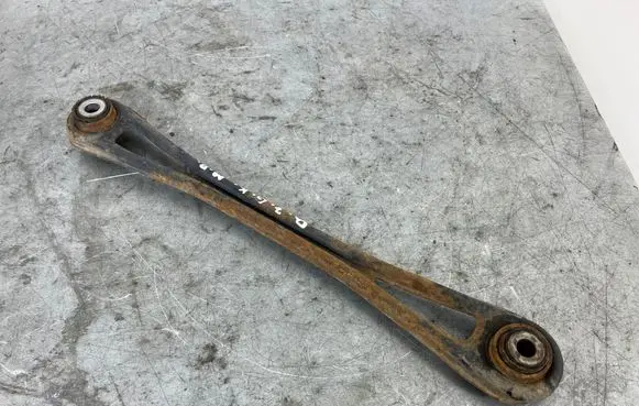 Audi Q7 4L Rear upper control arm/wishbone 7L8504529A