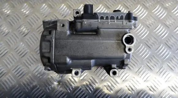 Lexus GS 300 350 430 450H Air conditioning (A/C) compressor (pump) 8837030020