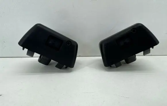 Opel Corsa F Windshield washer spray nozzle 9835762780