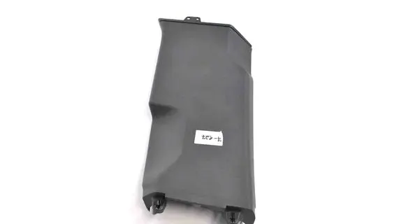 (B) pillar trim (bottom)