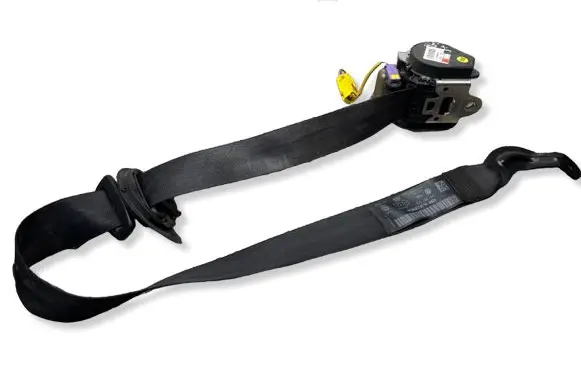 Volkswagen Golf Plus Front seatbelt 5M1857705