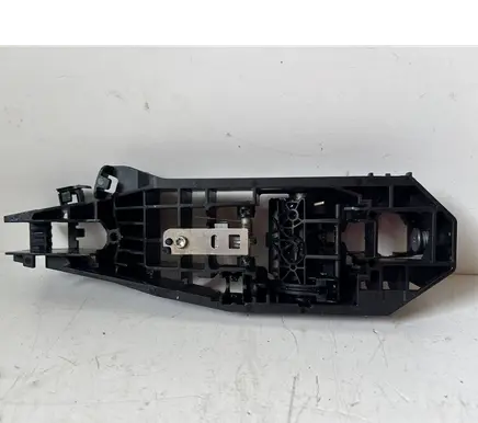 Peugeot 308 Rear door exterior handle/bracket 9849924280