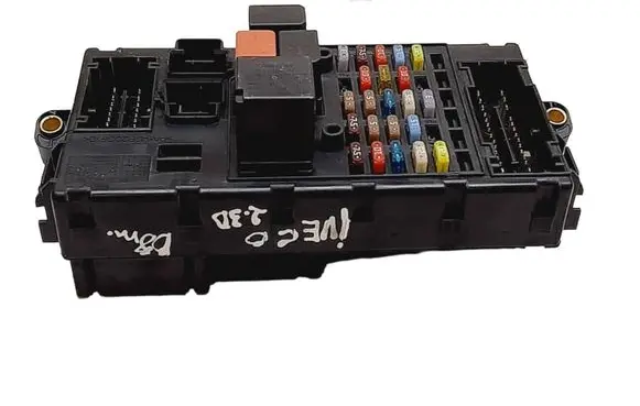 Iveco Daily 35 - 40.10 Fuse module 69500009 554953020000