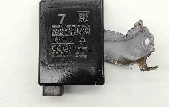 Toyota Yaris Other devices 897600D070